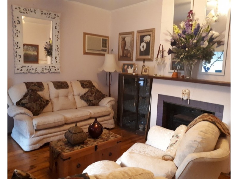 6 Olive Street, Millicent SA 5280