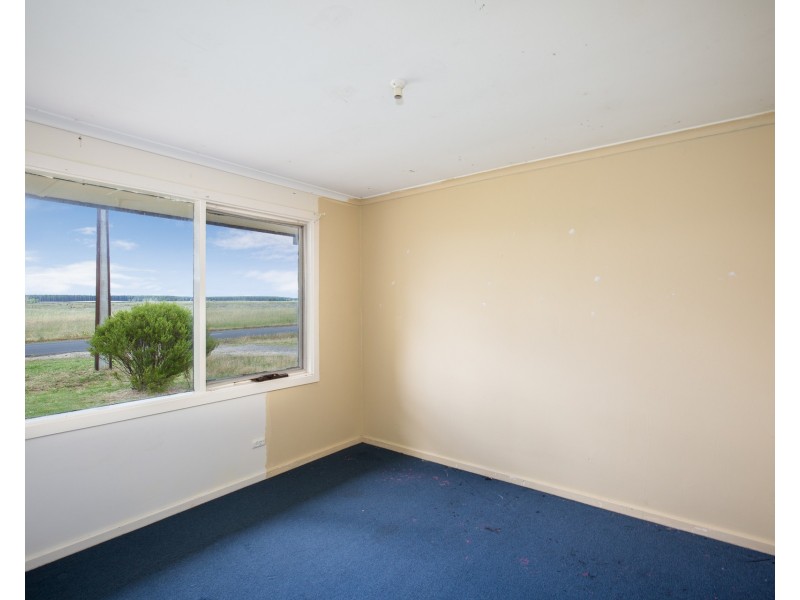 18 Mcenroe Road, Tarpeena SA 5277