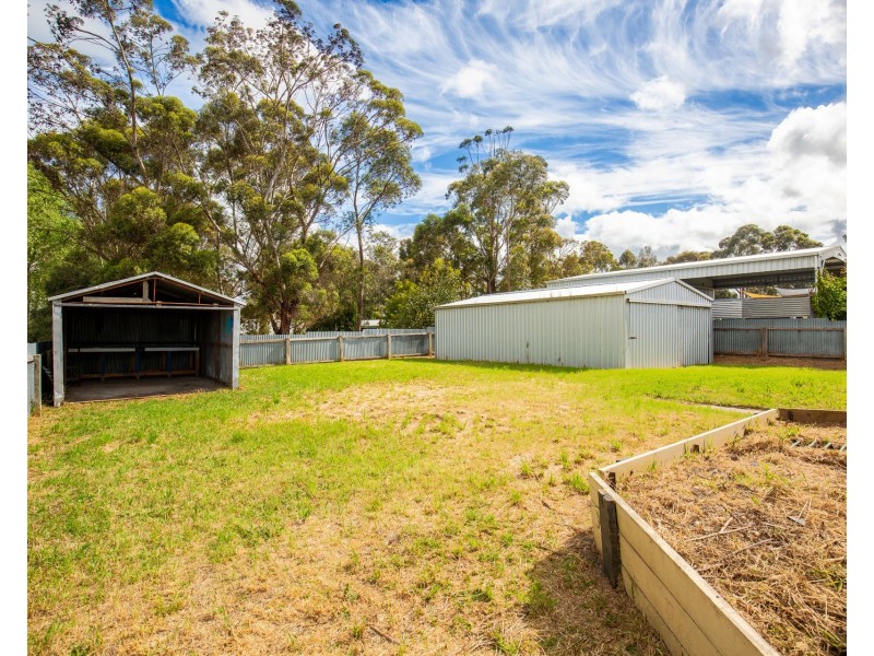 18 Mcenroe Road, Tarpeena SA 5277