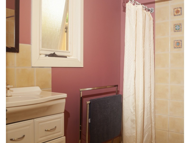 1-3/3 Amor Street, Mount Gambier SA 5290