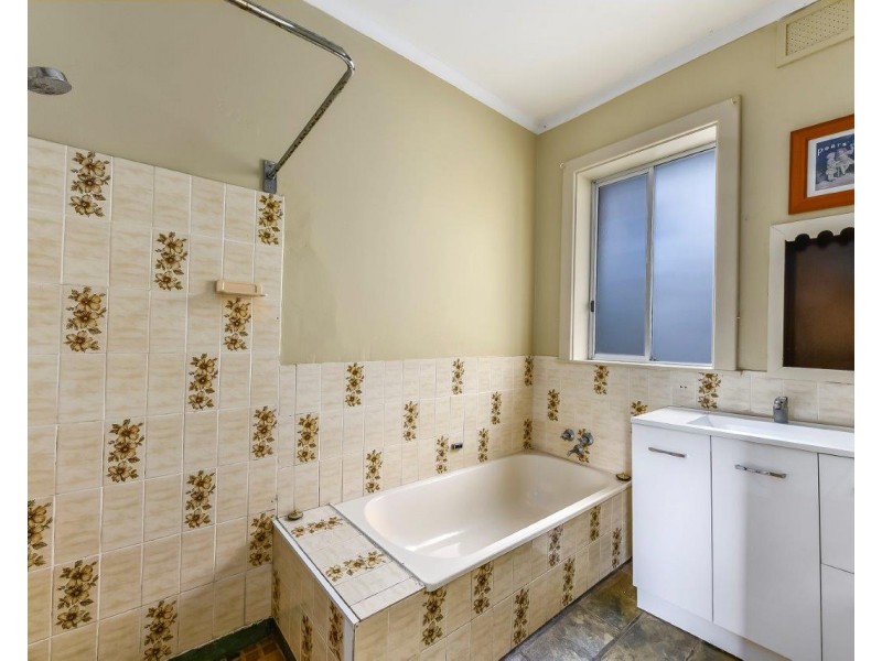 13 Agnes Street, Mount Gambier SA 5290