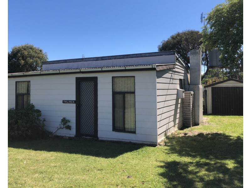 22 Mitchell Avenue, Nelson VIC 3292