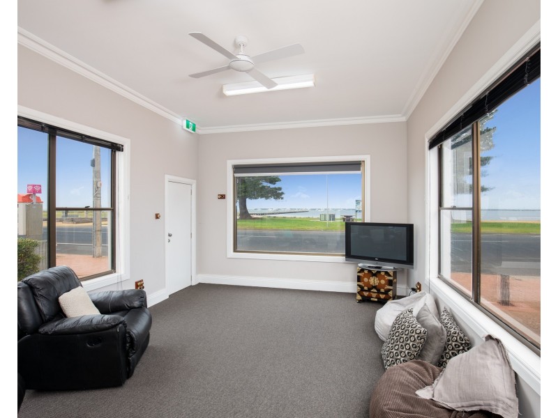 58 Sea Parade, Port Macdonnell SA 5291