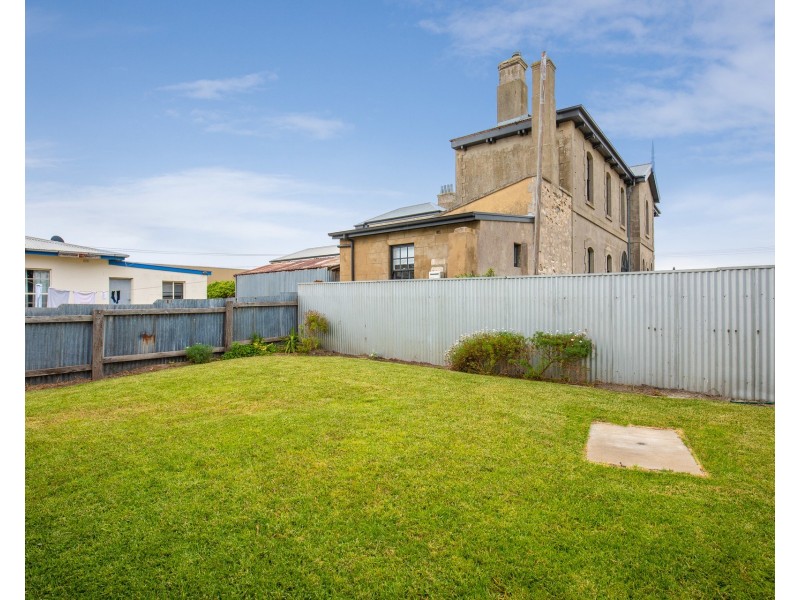 58 Sea Parade, Port Macdonnell SA 5291