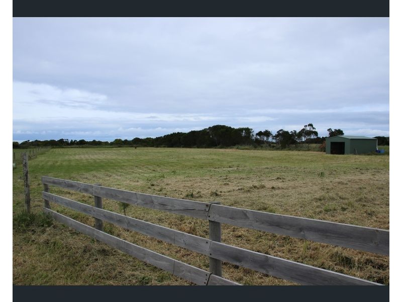Lot 100 Eight Mile Creek Road, Eight Mile Creek SA 5291