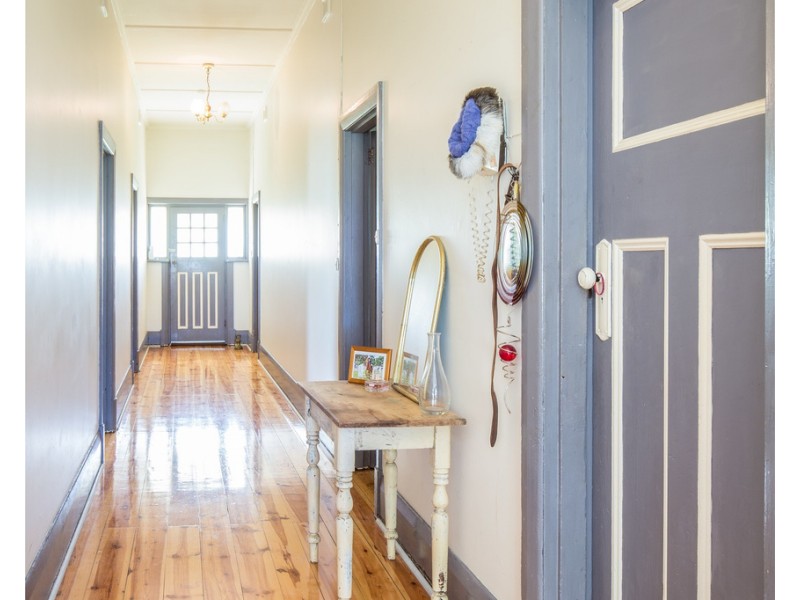 25 Kain Road, Caroline SA 5291