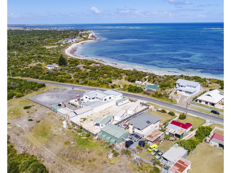 6 Carpenter Rocks Road, Carpenter Rocks SA 5291