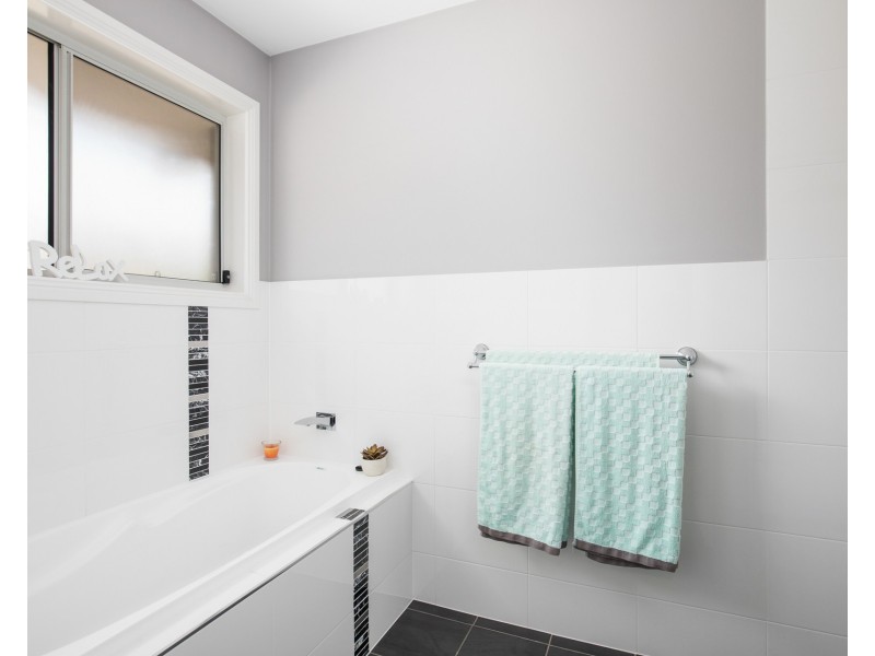 36 Altinio Drive, Mount Gambier SA 5290