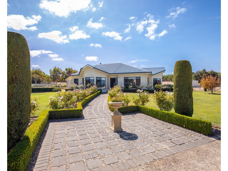 96 Warreanga Road, Wye SA 5291