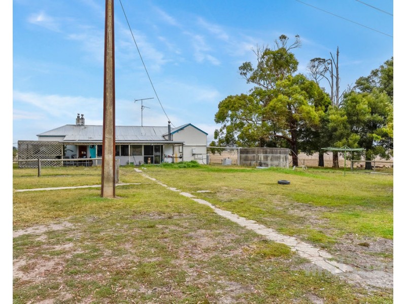 255  Caroline Headquarters Road, Yahl SA 5291