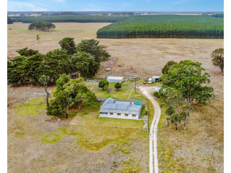 255  Caroline Headquarters Road, Yahl SA 5291