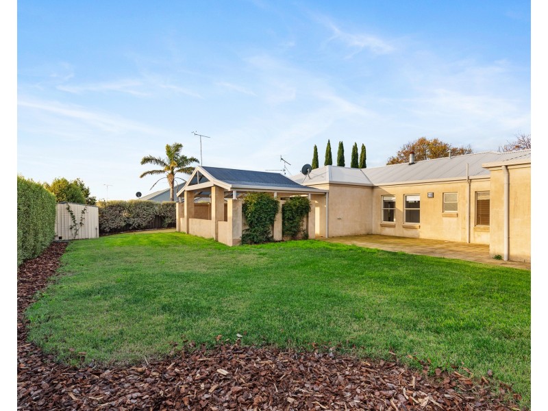 11 Flinders Terrace, Mount Gambier SA 5290
