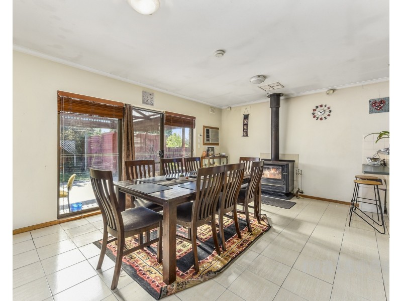 3 Dino Place, Mount Gambier SA 5290