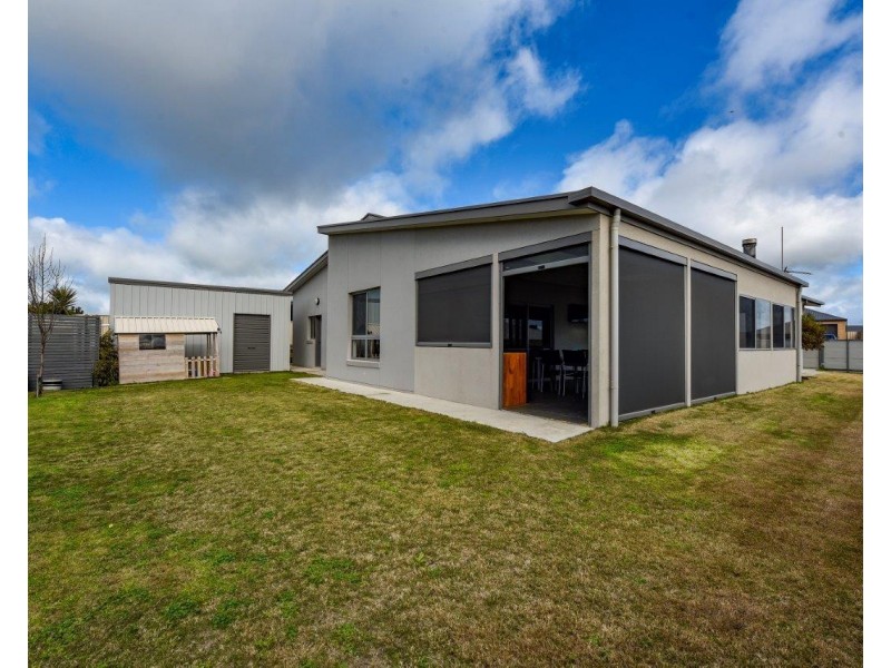 15 Aramanta Drive, Mount Gambier SA 5290