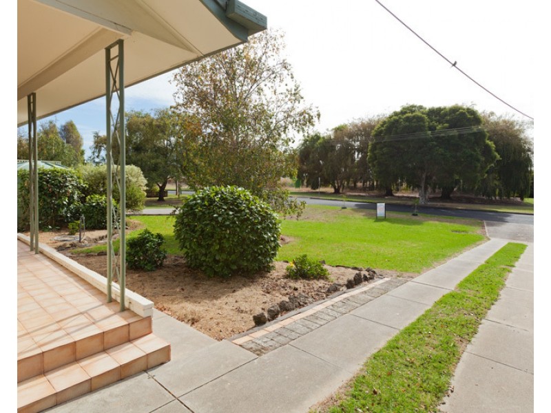 20 Monash Terrace, Millicent SA 5280