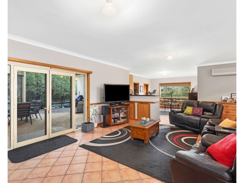 6 Hill Crescent, Mount Gambier SA 5290