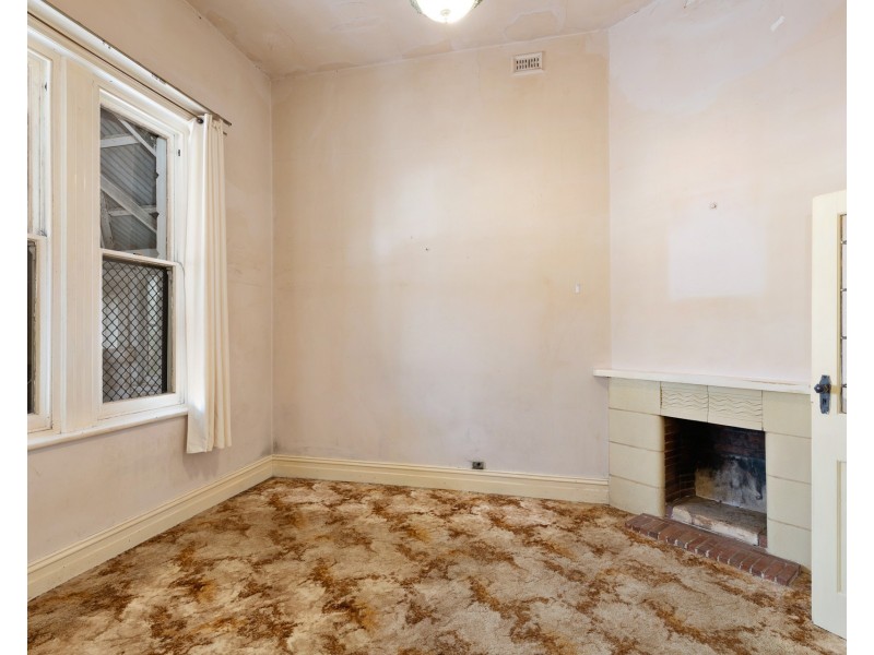 18 Agnes Street, Mount Gambier SA 5290