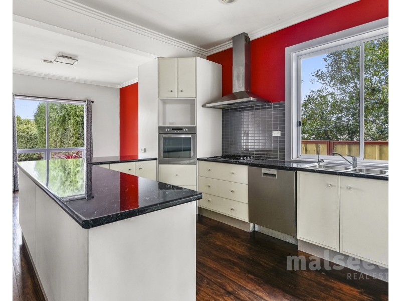 11 Yeates Street, Mount Gambier SA 5290