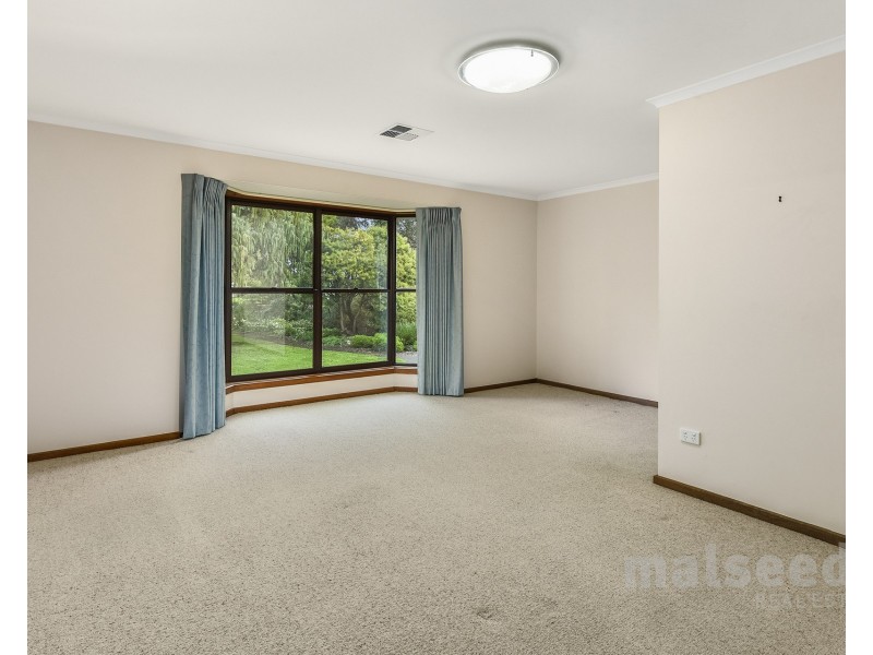 1 Tenison Drive, Mount Gambier SA 5290