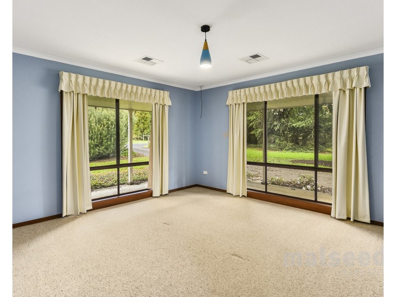 1 Tenison Drive, Mount Gambier SA 5290