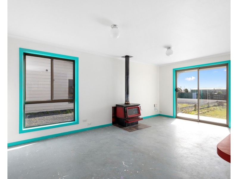 16 & 16A Livingston Street, Blackfellows Caves SA 5291