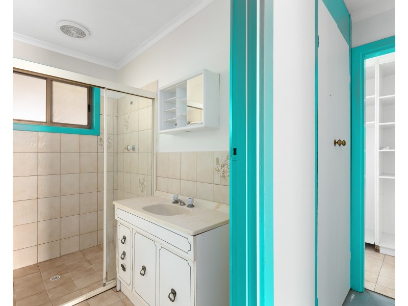 16 & 16A Livingston Street, Blackfellows Caves SA 5291