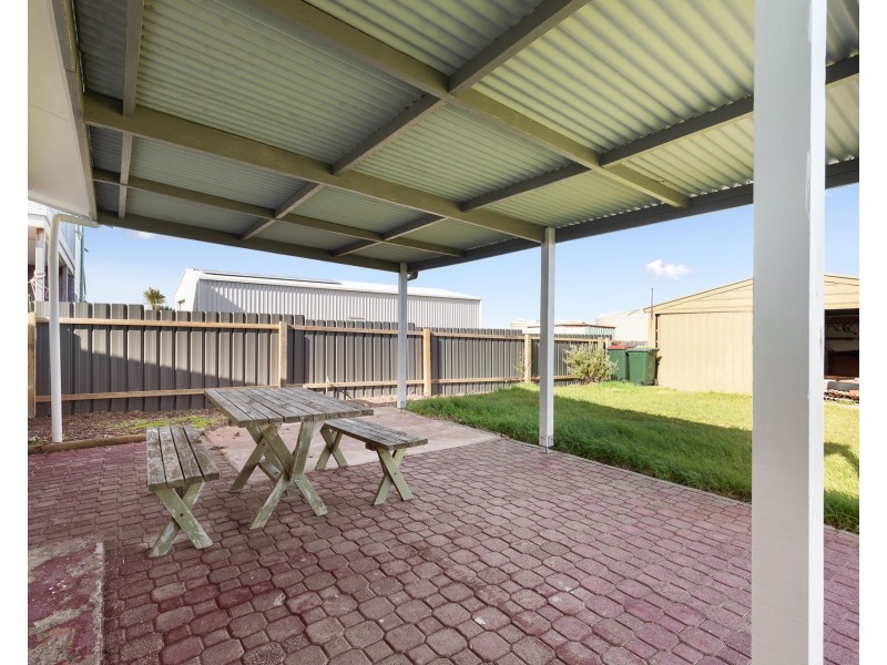 16 & 16A Livingston Street, Blackfellows Caves SA 5291