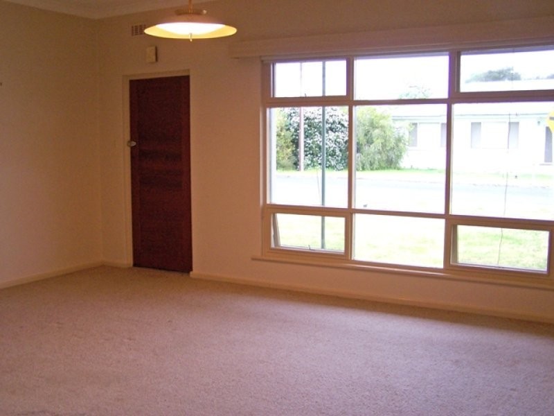 11 Stratford Street, Millicent SA 5280