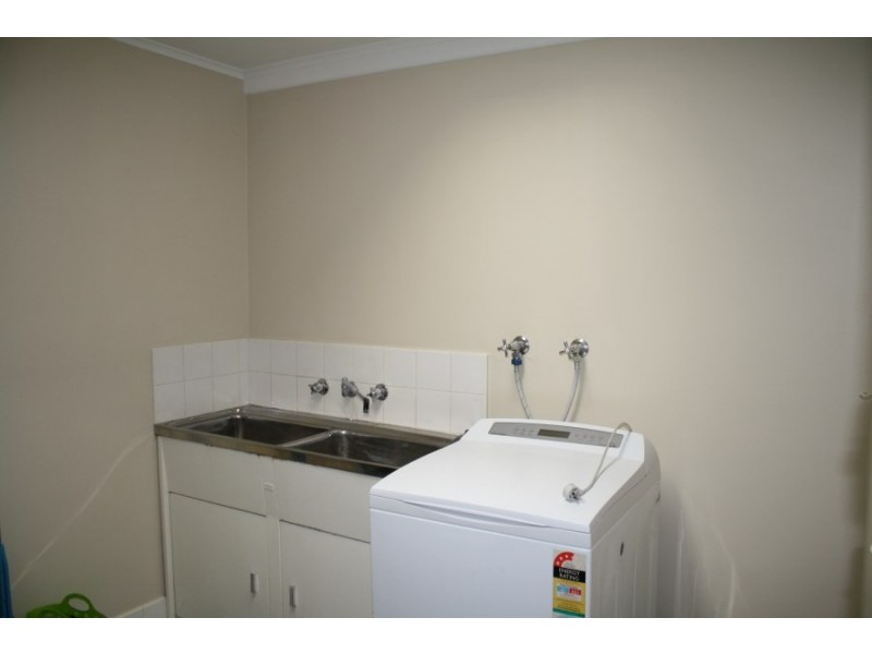 1/33 Main Street, Millicent SA 5280