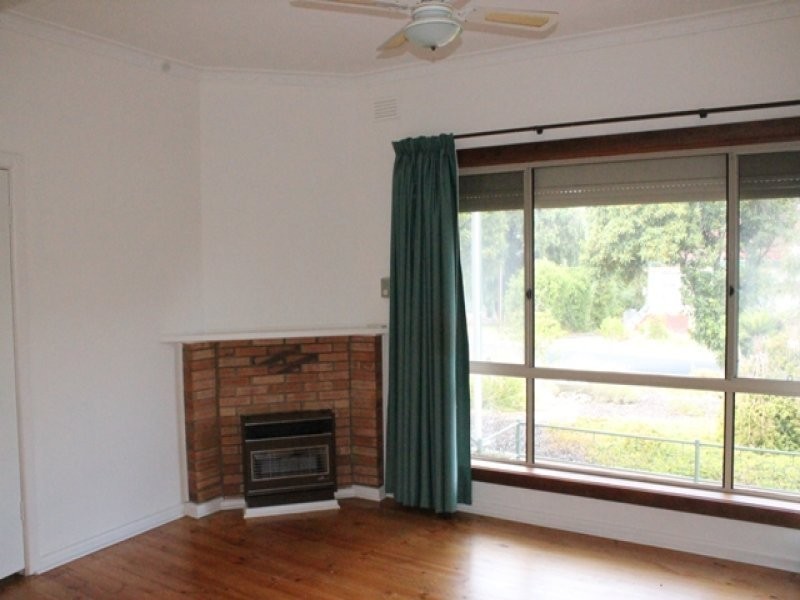 13 Ireland Street, Millicent SA 5280