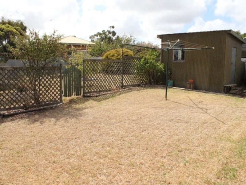 13 Ireland Street, Millicent SA 5280