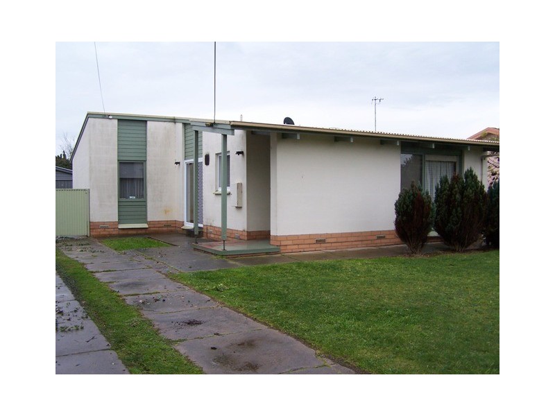 12 Mullins Street, Millicent SA 5280