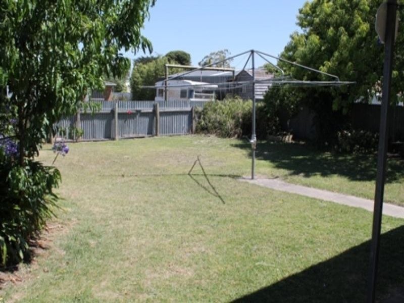 12 Mullins Street, Millicent SA 5280