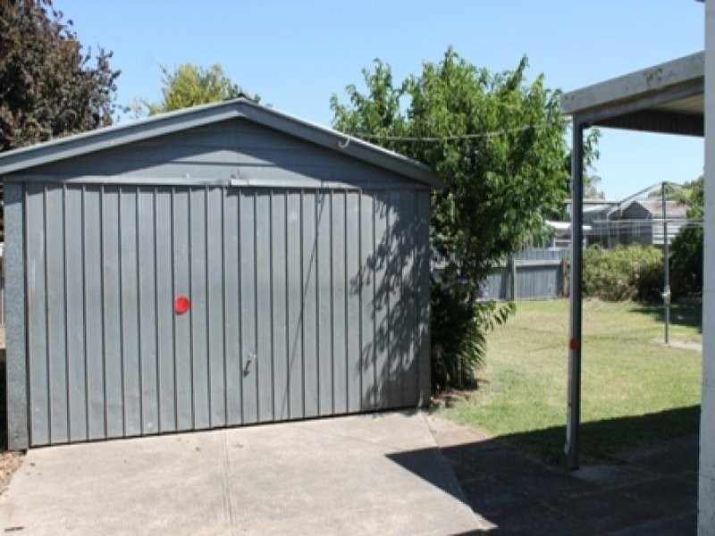 12 Mullins Street, Millicent SA 5280