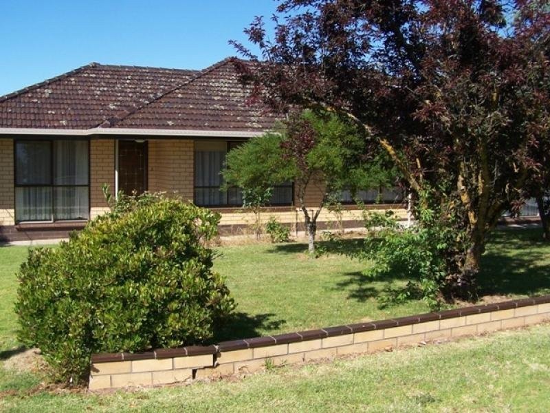 2/33 Main Street, Millicent SA 5280