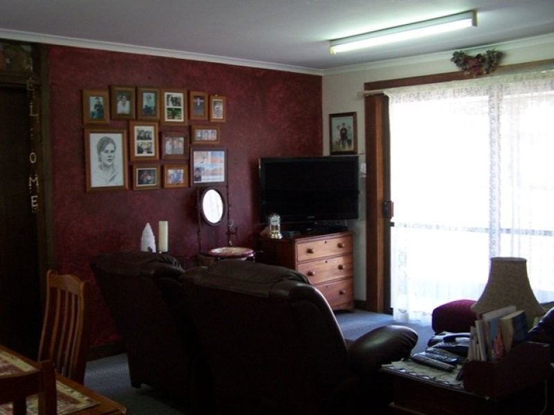 13 Railway Terrace, Beachport SA 5280