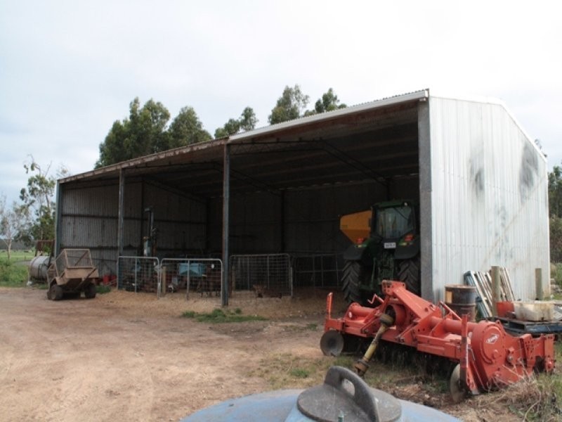 996 Gorae Road, Gorae VIC 3305