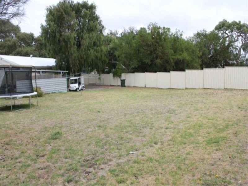 12 Park Terrace, Millicent SA 5280
