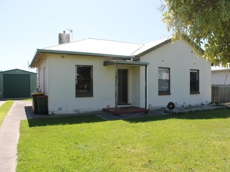 9 Aitken Street, Millicent SA 5280