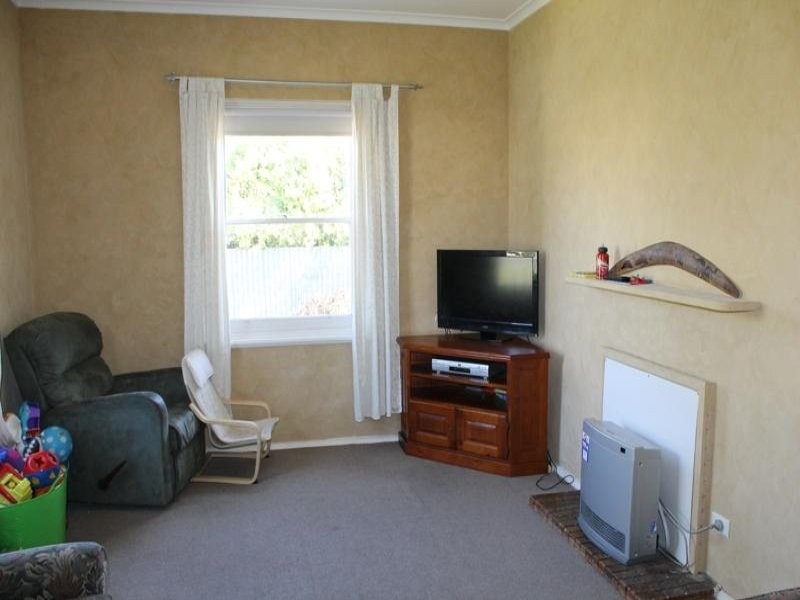 9 Aitken Street, Millicent SA 5280