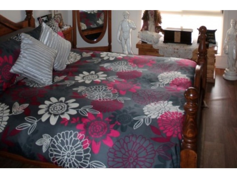 12 Arthur Street, Beachport SA 5280