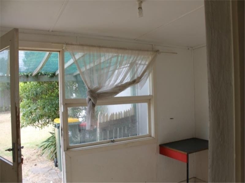 23 Mowbray Street, Millicent SA 5280