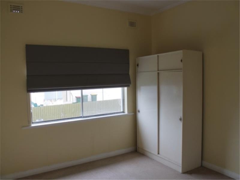 18 Olive Street, Millicent SA 5280