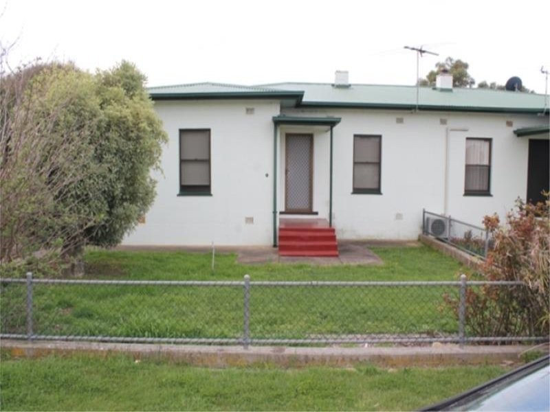 5 Degaris Street, Millicent SA 5280