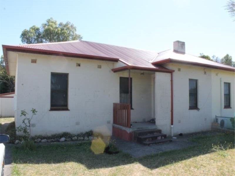 13 Degaris Street, Millicent SA 5280