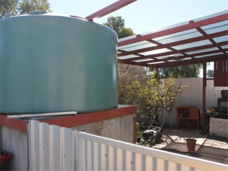 13 Degaris Street, Millicent SA 5280