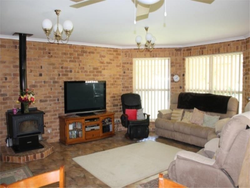 21 Wattle Road, Millicent SA 5280