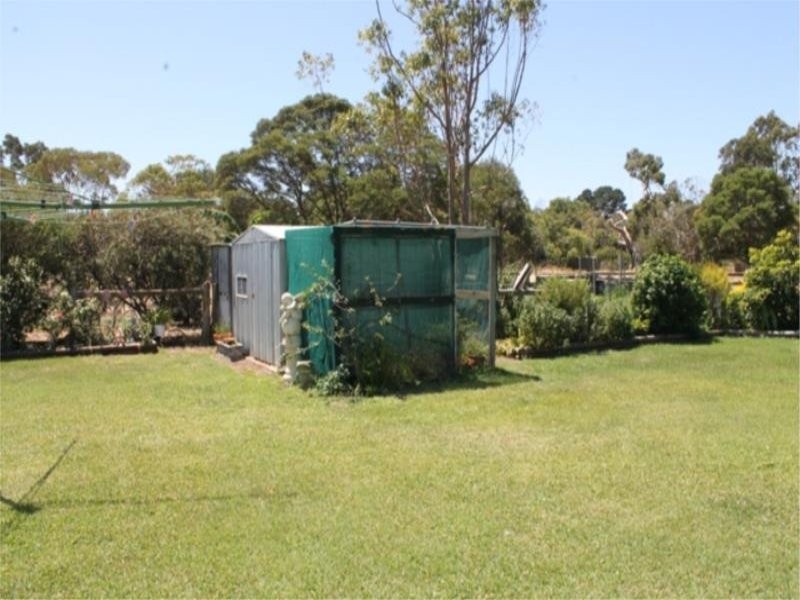 21 Wattle Road, Millicent SA 5280