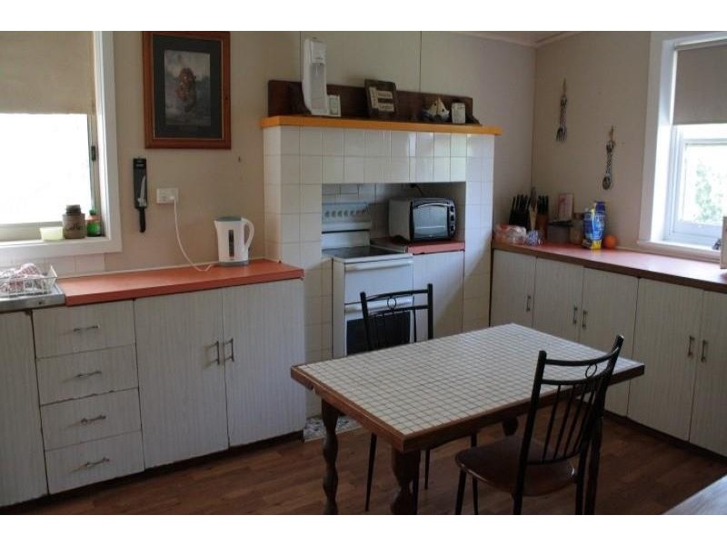 54 Bay Road, Allendale East SA 5291