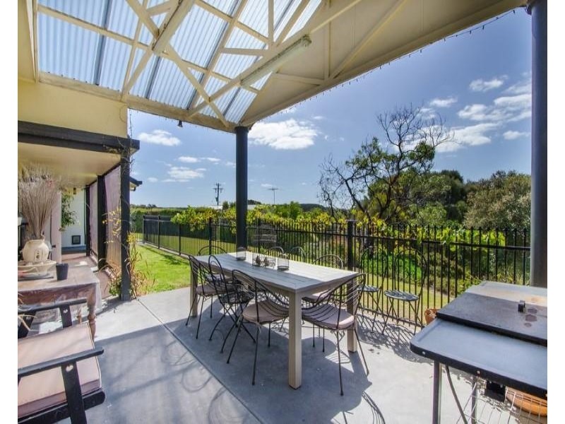 6215 Portland Road, Nelson VIC 3292
